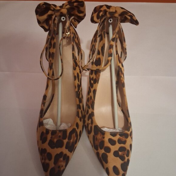 SHOES size 10 Leopard print - Picture 2 of 3